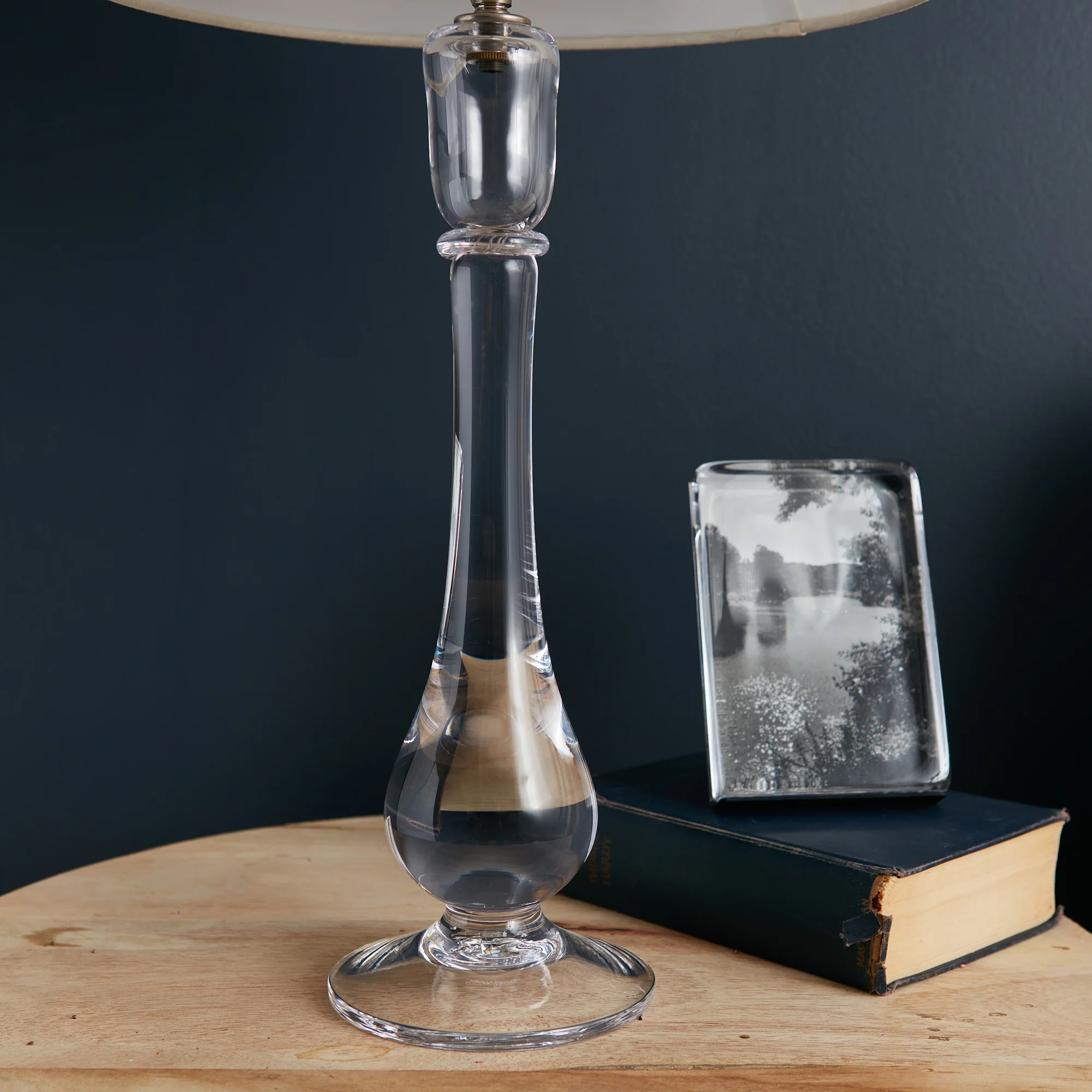 Pomfret Lamp, Low - Image 2