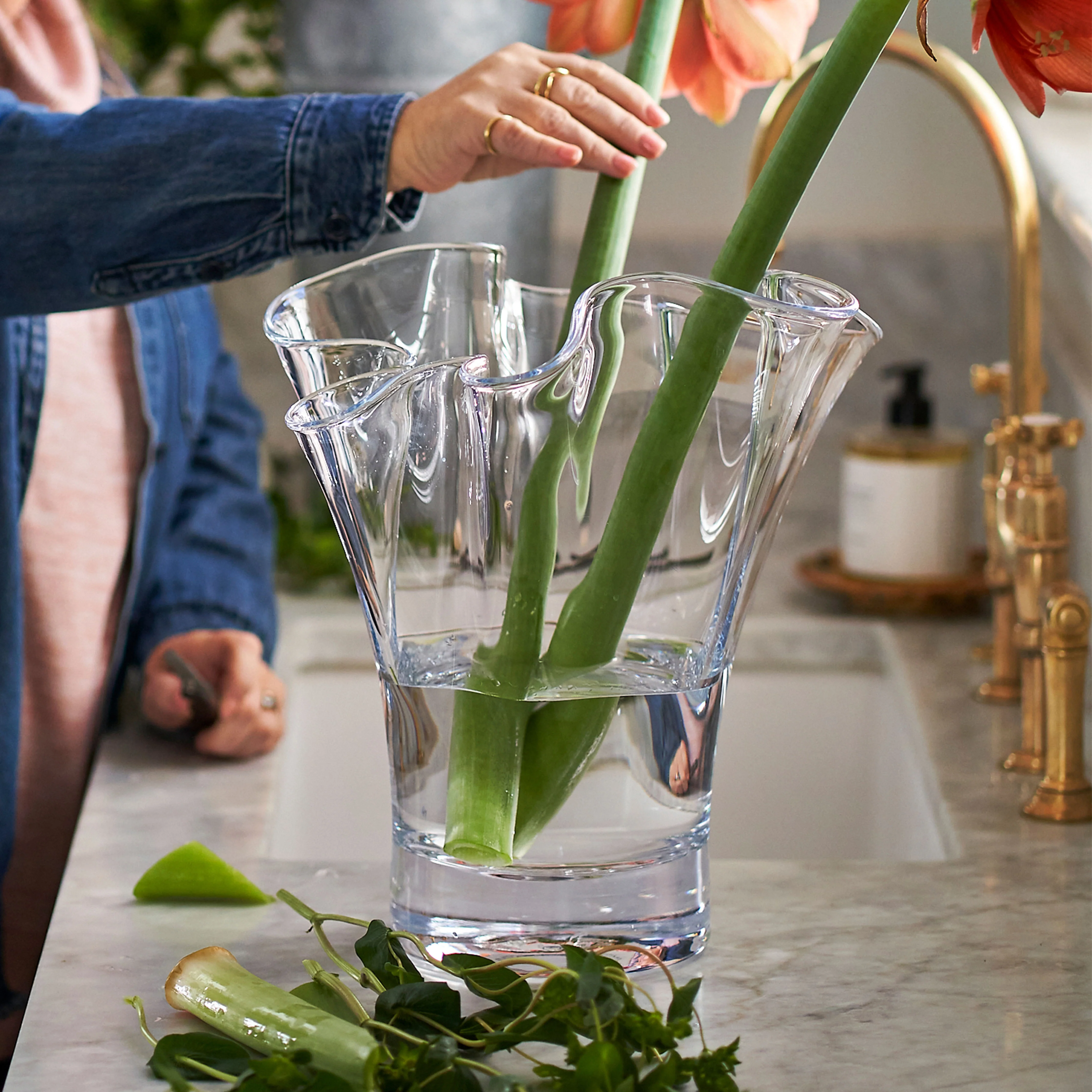 PURE Anemone Vase - XL - Image 5