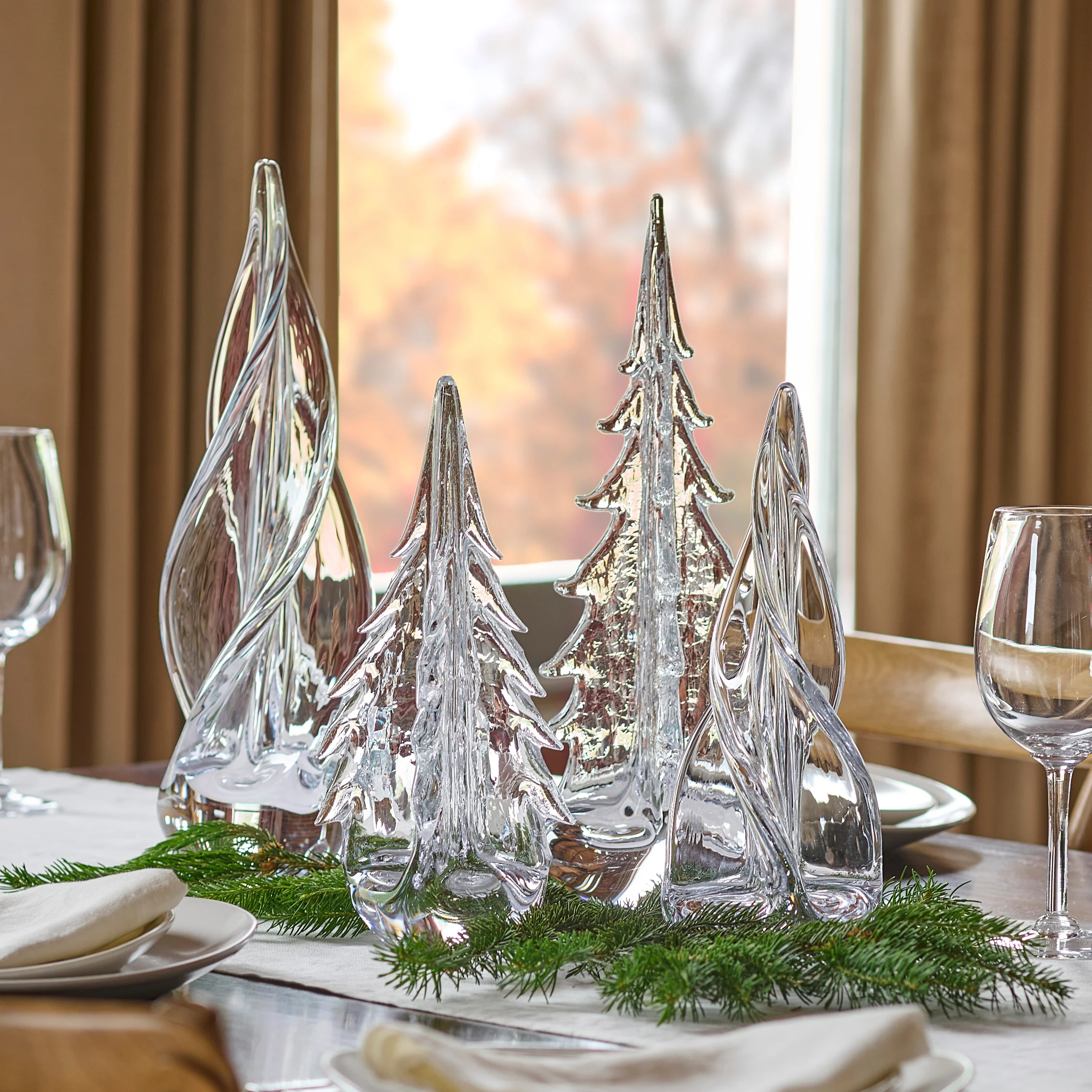 Spiral Four-Sided Evergreen in Gift Box - Image 5