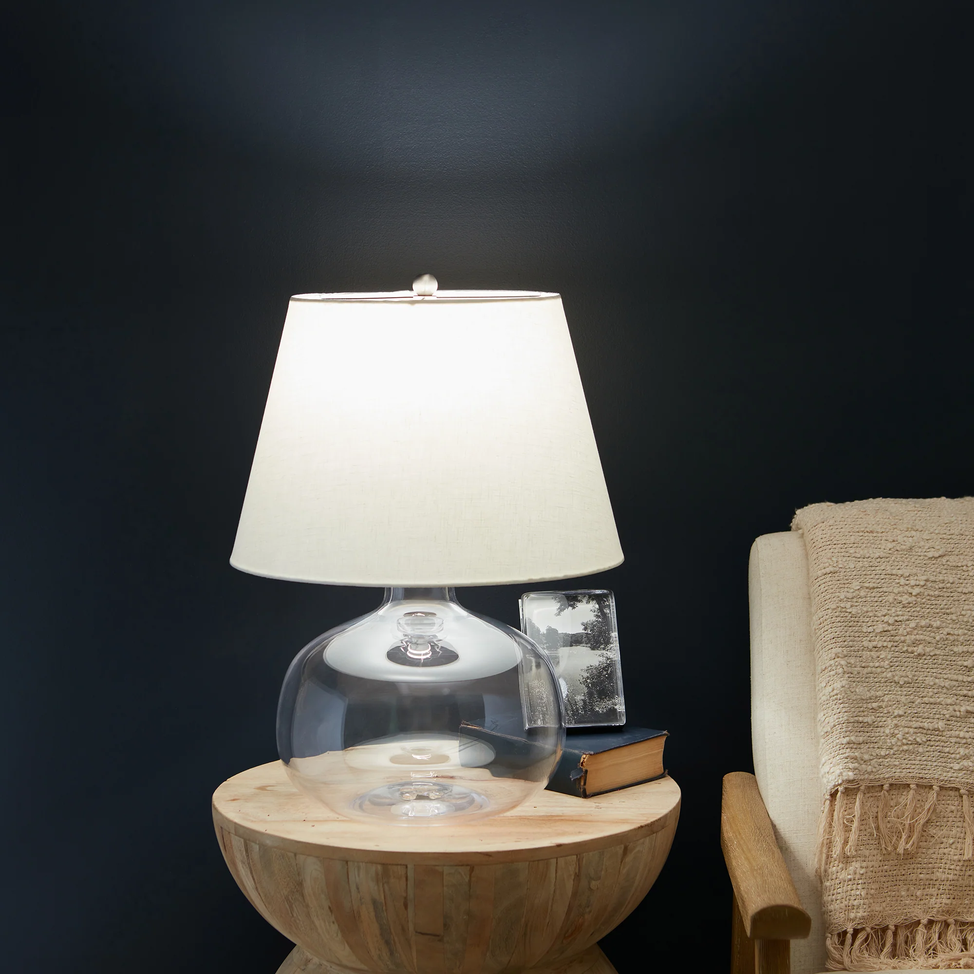 Warren Round Lamp - L - Image 3